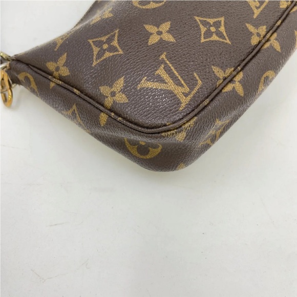 Louis Vuitton Pochette Accessories Bag with extra chain strap - Picture 4 of 15